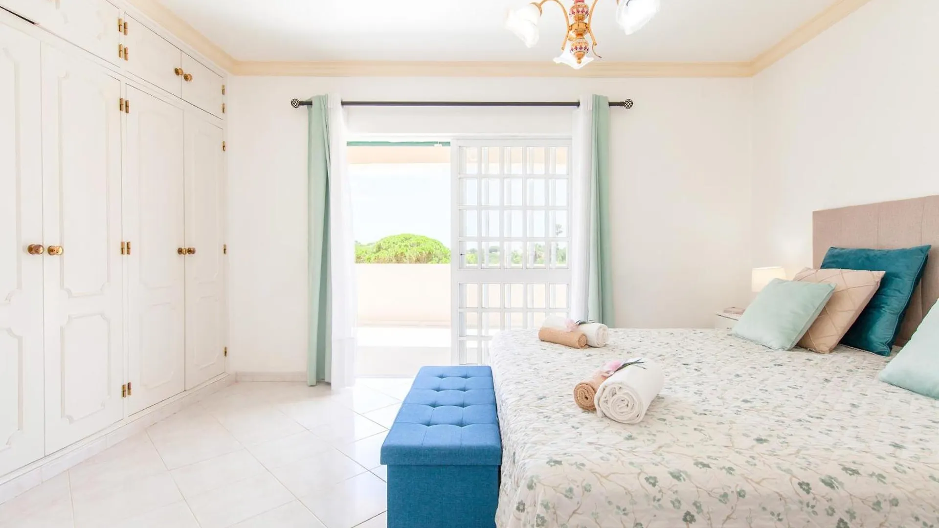 Villa Paloma By Algarve Vacation Albufeira