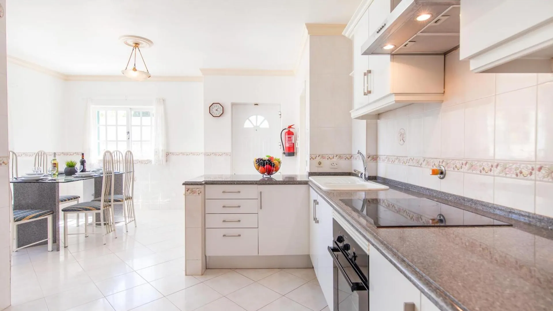 Villa Paloma By Algarve Vacation Albufeira