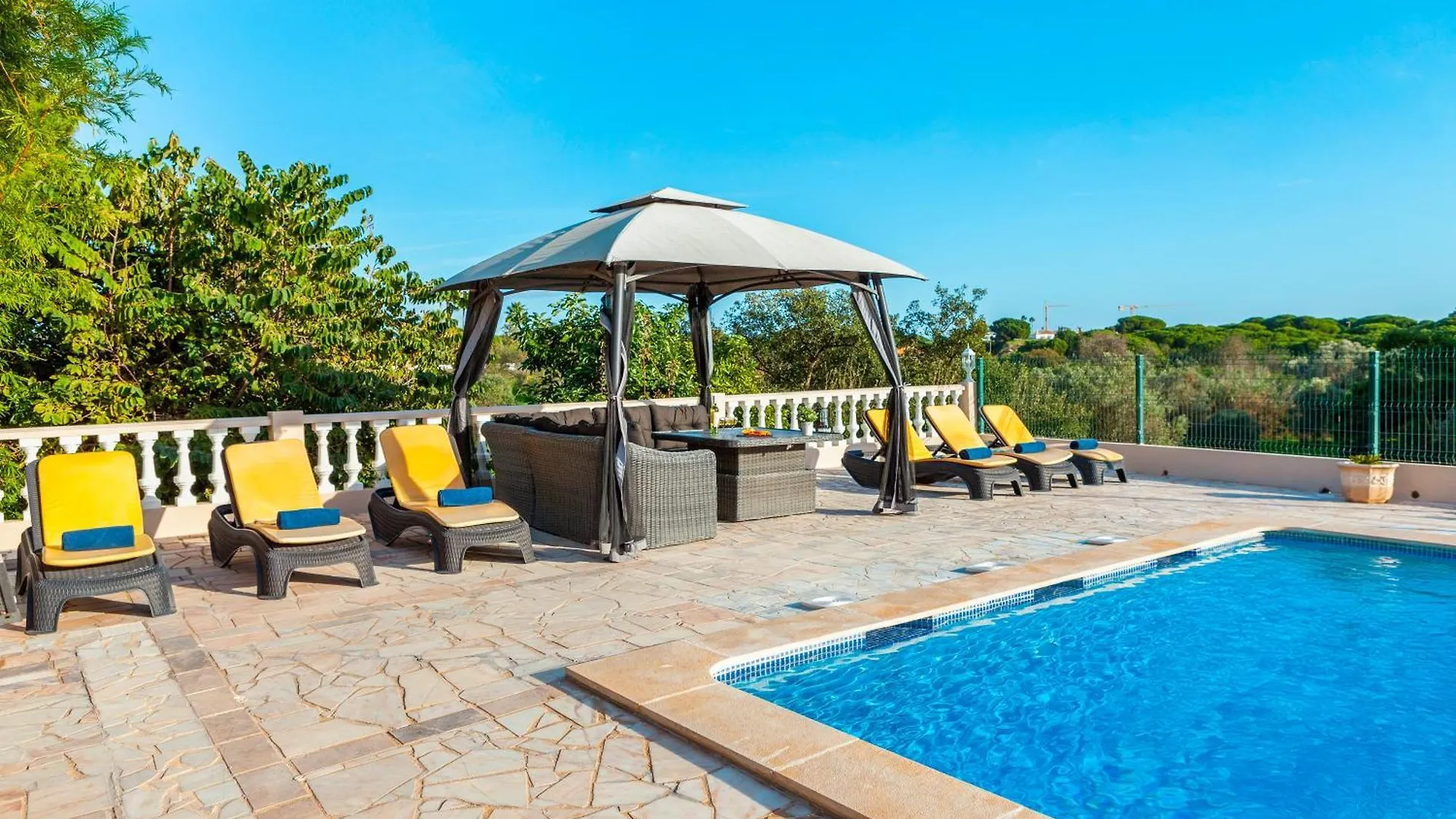Villa Paloma By Algarve Vacation Albufeira