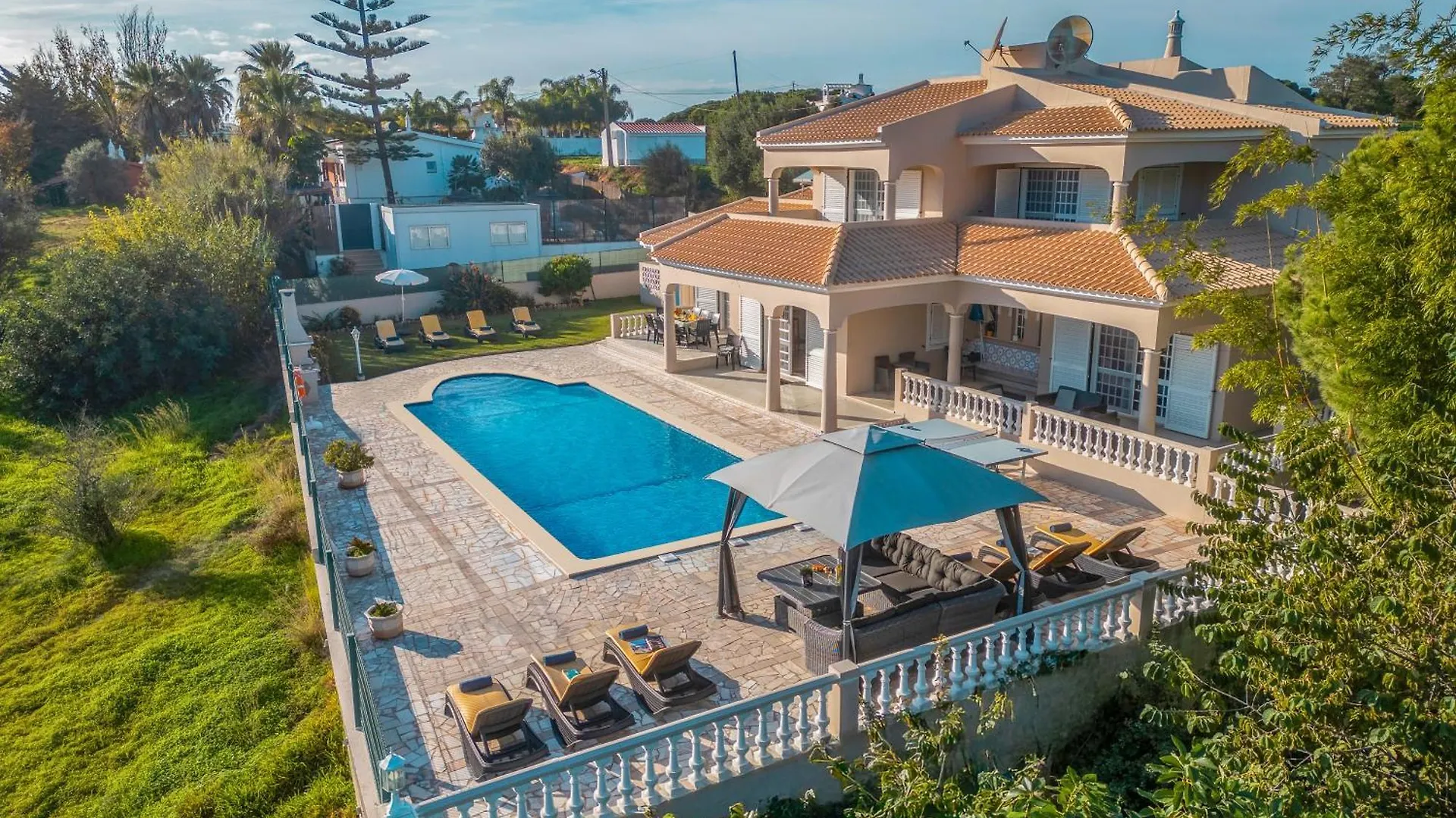 Villa Paloma By Algarve Vacation Albufeira